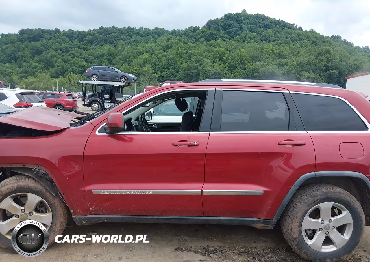 2011 Jeep Grand Cherokee Laredo VIN:1J4RR4GG2BC511860 - 15