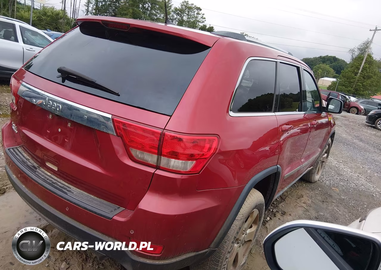 2011 Jeep Grand Cherokee Laredo VIN:1J4RR4GG2BC511860 - 4