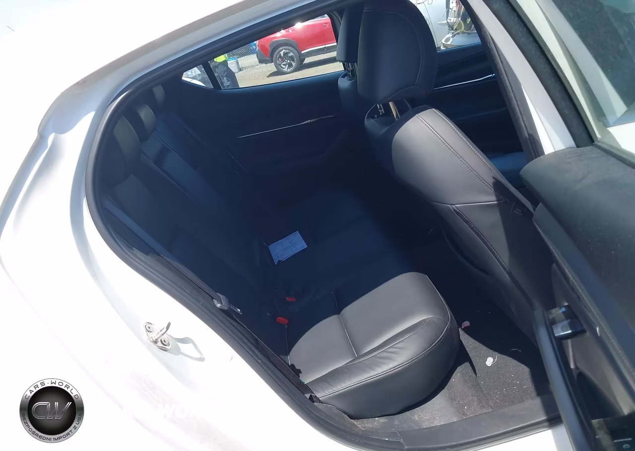 2021 Mazda Mazda3 2.5 Turbo VIN:JM1BPBJY9M1327341 - 8