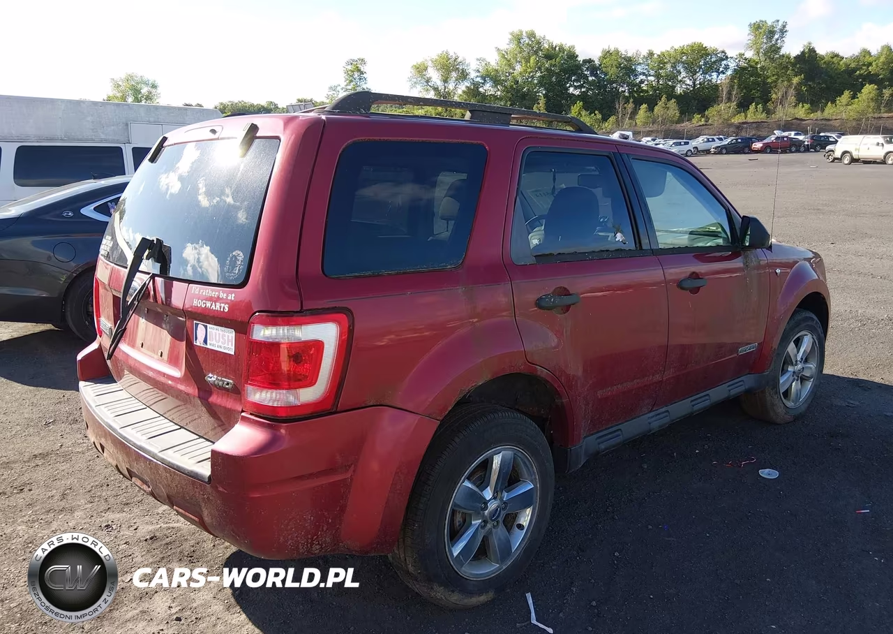 2008 Ford Escape Xlt VIN:1FMCU93168KD15021 - 4