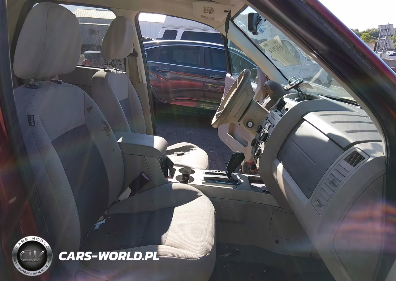 2008 Ford Escape Xlt VIN:1FMCU93168KD15021 - 5