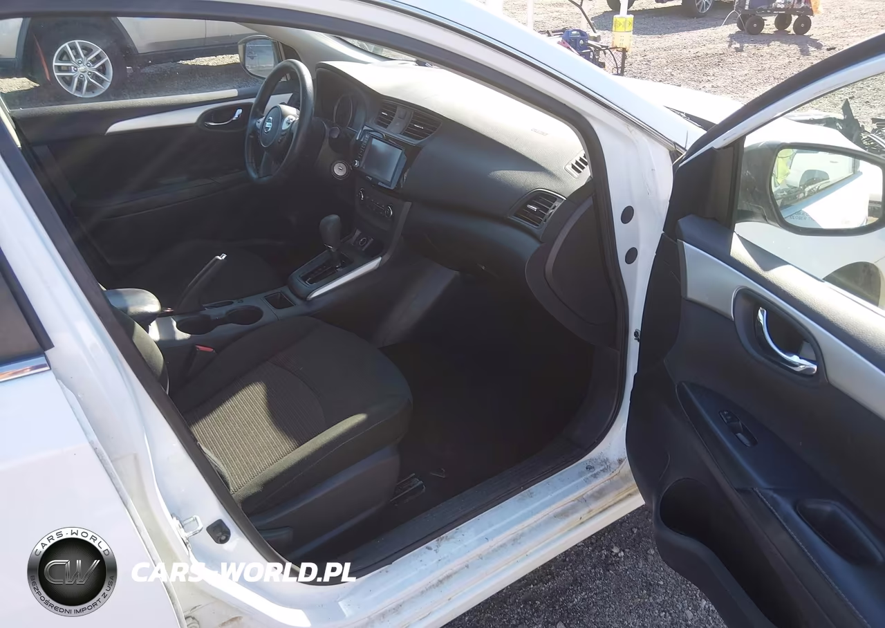 2019 Nissan Sentra S VIN:3N1AB7AP2KY399945 - 5