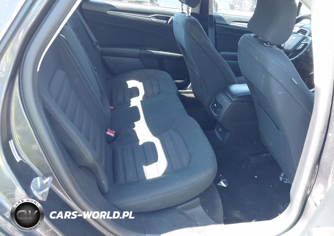 2018 Ford Fusion Se VIN:3FA6P0H76JR106080 - 8