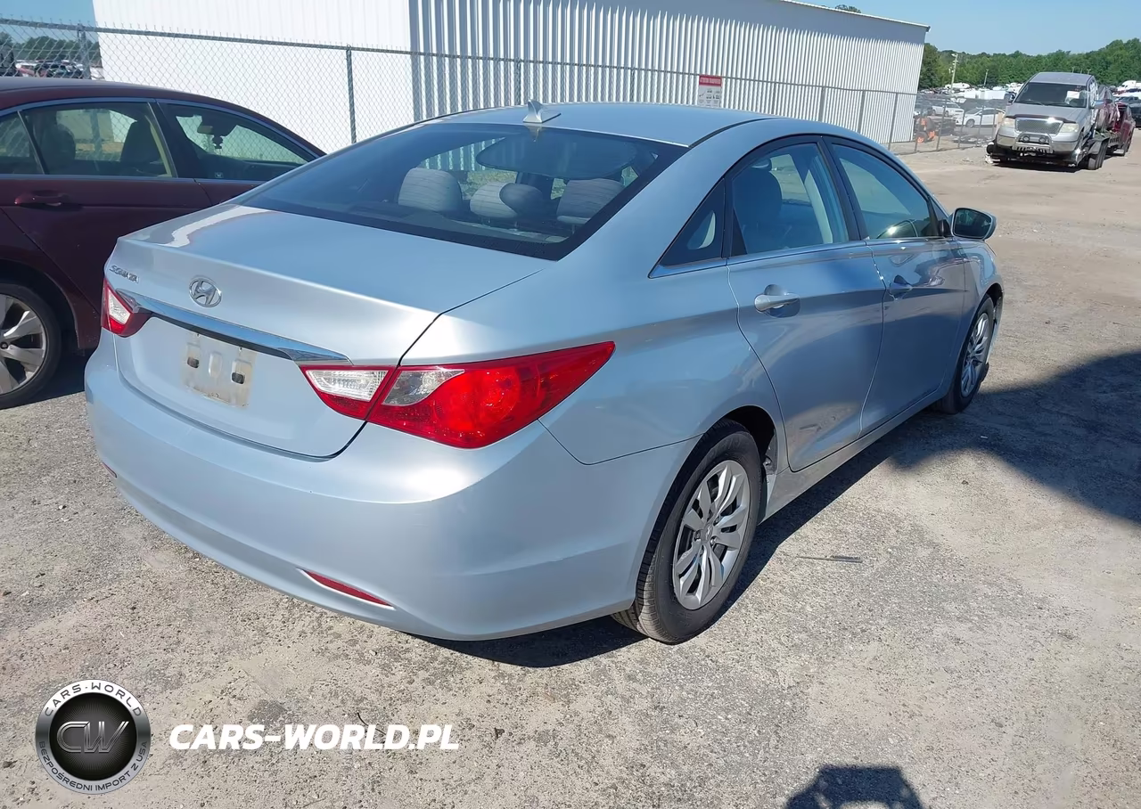 2011 Hyundai Sonata Gls VIN:5NPEB4AC5BH040967 - 4