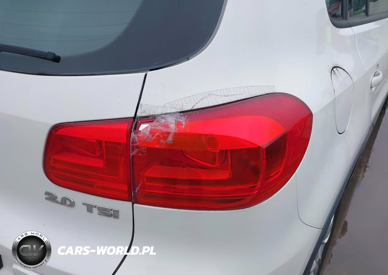 2012 Volkswagen Tiguan S VIN:WVGAV7AX7CW567572 - 13