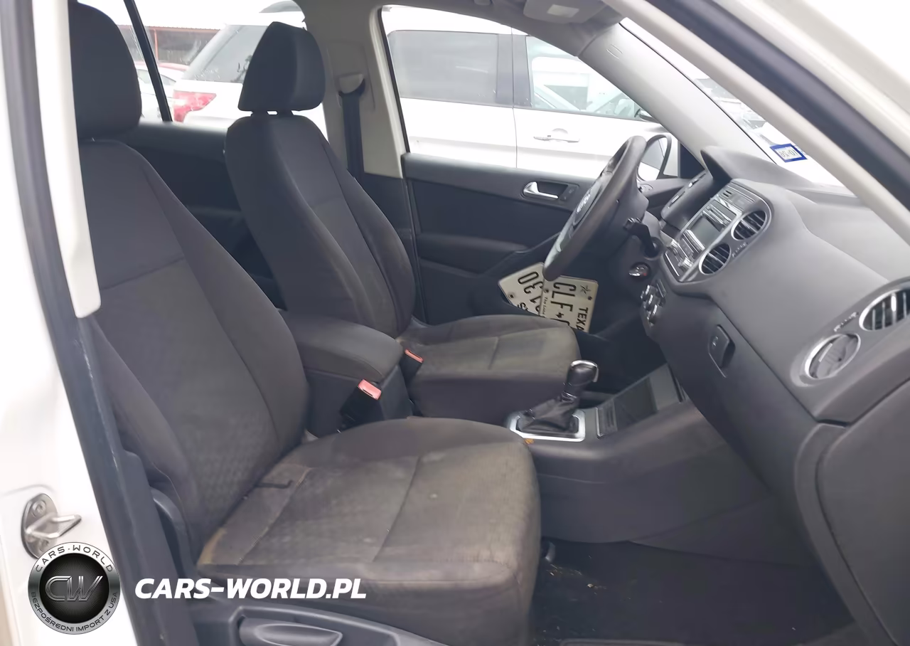 2012 Volkswagen Tiguan S VIN:WVGAV7AX7CW567572 - 5