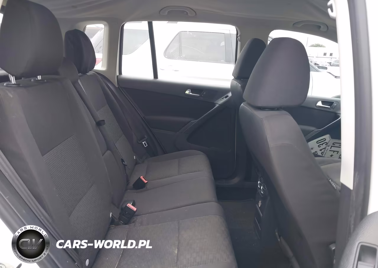 2012 Volkswagen Tiguan S VIN:WVGAV7AX7CW567572 - 8