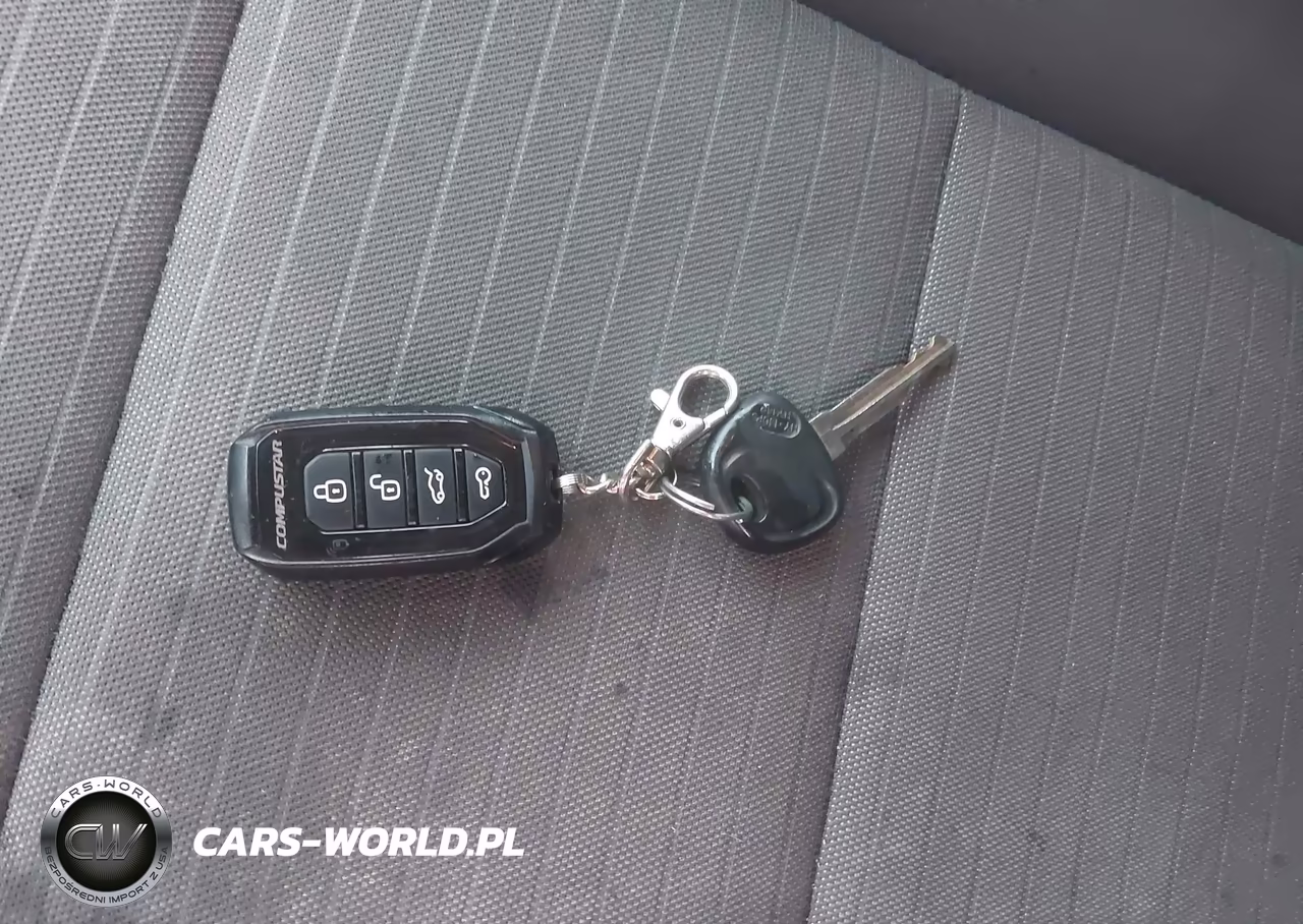 2018 Kia Forte Lx VIN:3KPFL4A76JE244989 - 11