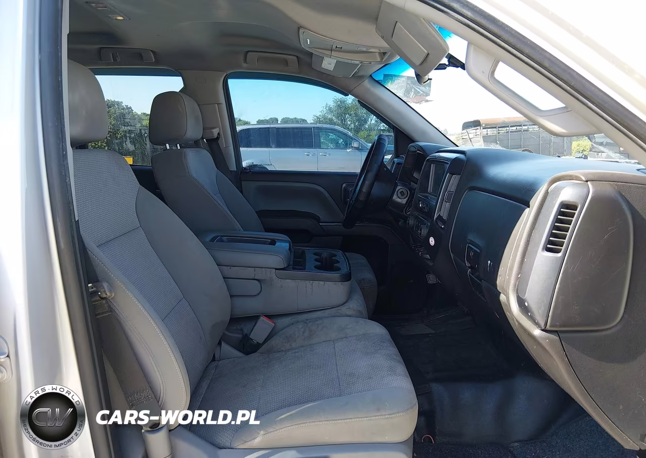 2018 Chevrolet Silverado 1500 Wt VIN:1GCRCNEH4JZ151642 - 5