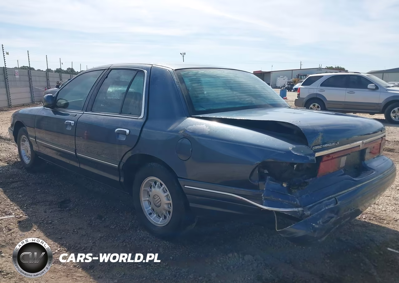1997 Mercury Grand Marquis Ls VIN:2MELM75W8VX704333 - 3