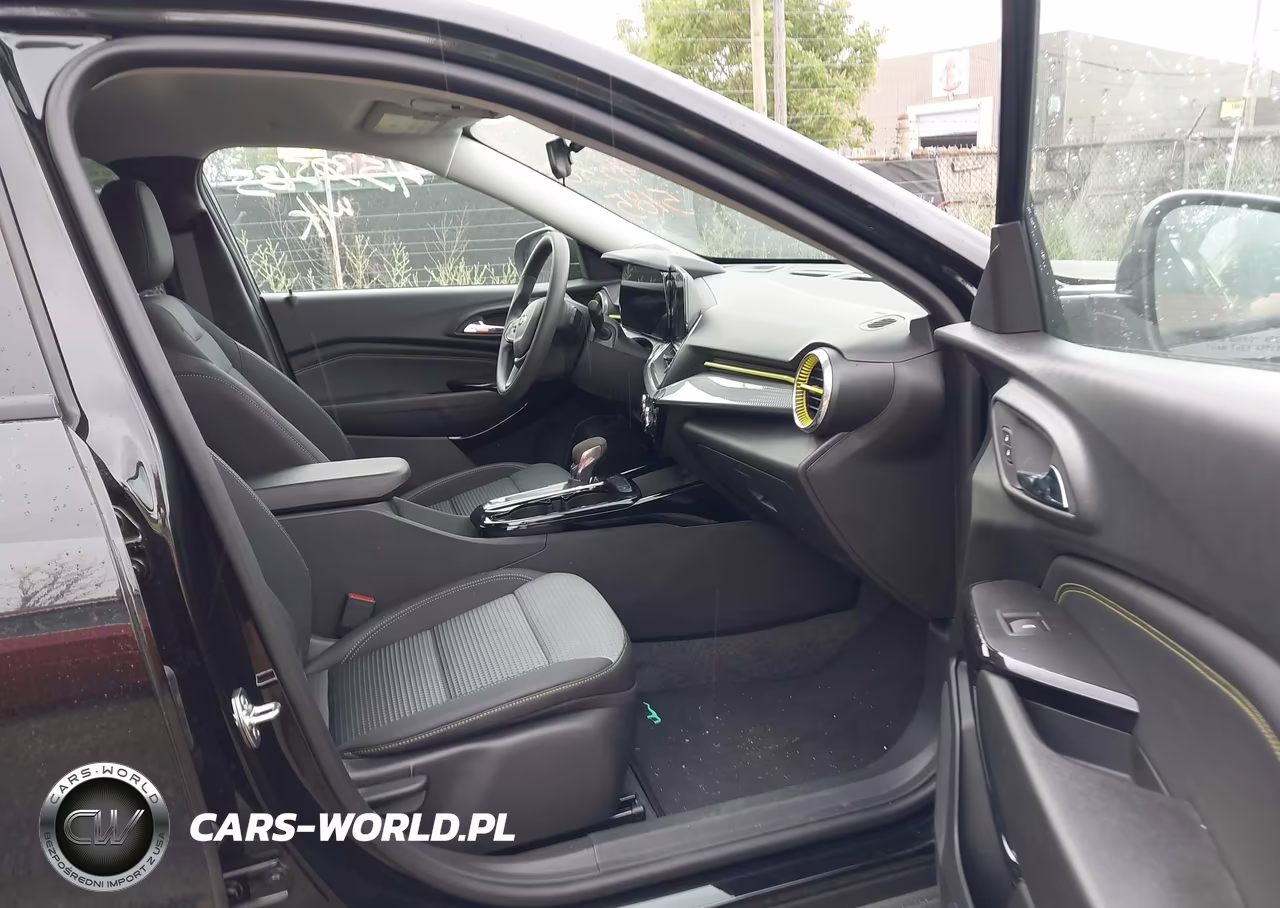 2026 Chevrolet Trax Fwd Lt VIN:KL77LHEP0TC127518 - 5