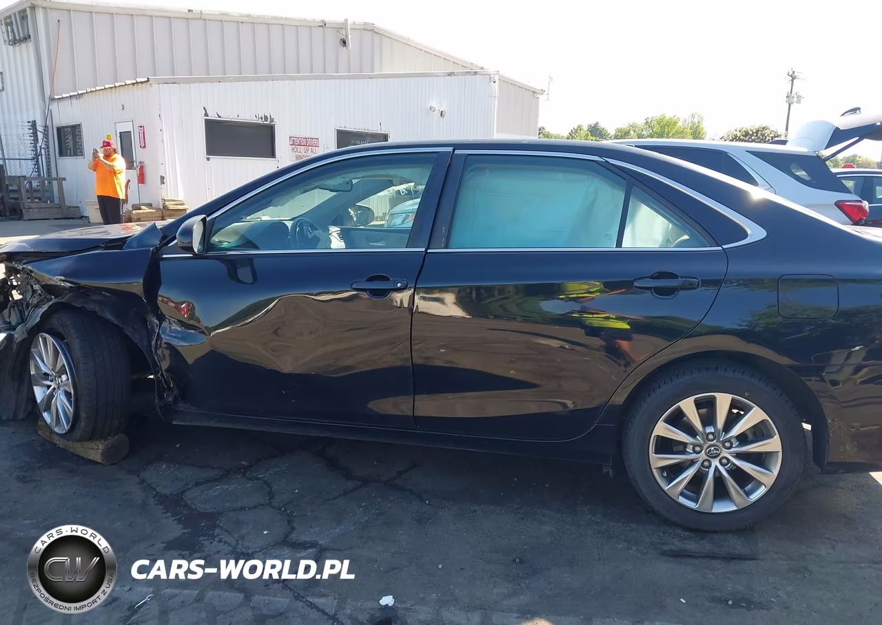 2017 Toyota Camry Xle VIN:4T1BF1FKXHU703322 - 15