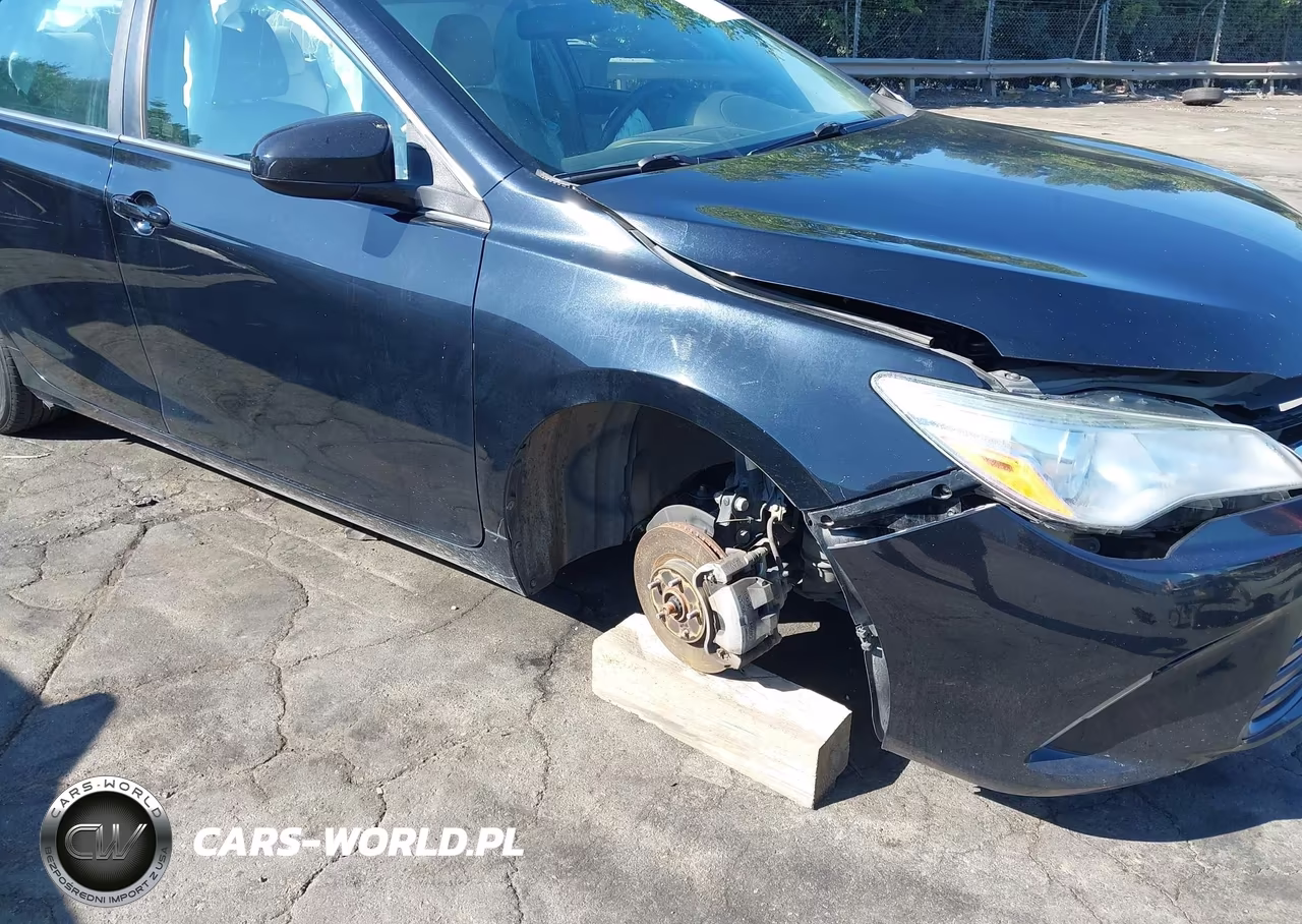 2017 Toyota Camry Xle VIN:4T1BF1FKXHU703322 - 18