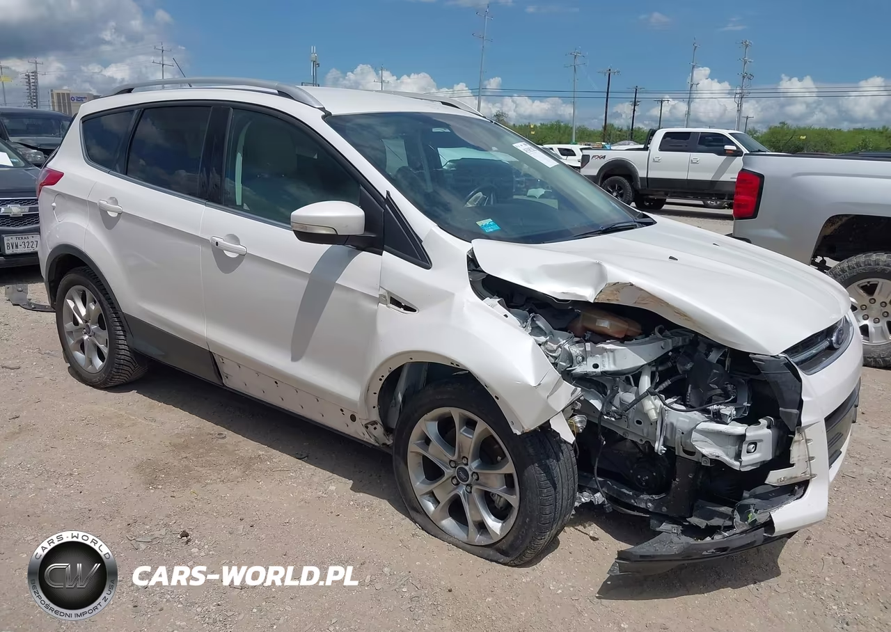 2014 Ford Escape Titanium – zdjęcie 1 z 17