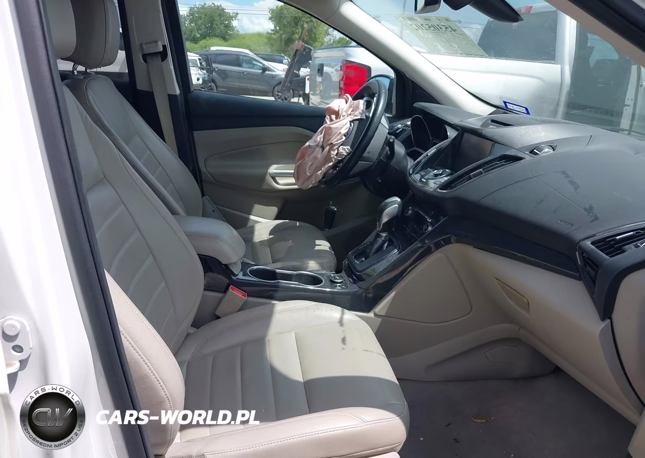 2014 Ford Escape Titanium VIN:1FMCU0J91EUD56077 - 5