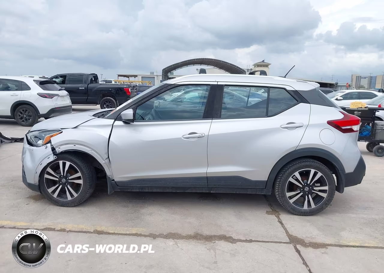 2018 Nissan Kicks Sv VIN:3N1CP5CU2JL497905 - 14