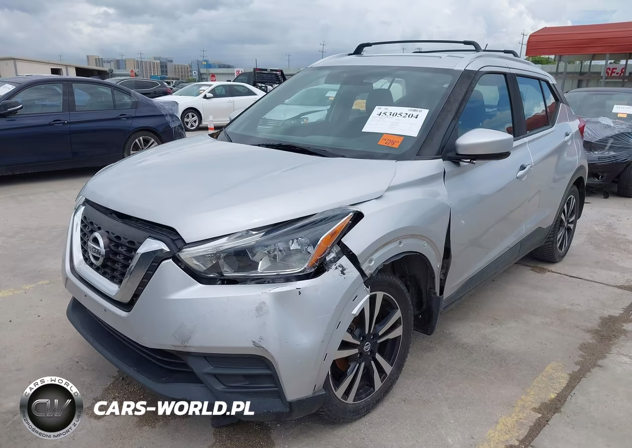 2018 Nissan Kicks Sv VIN:3N1CP5CU2JL497905 - 2