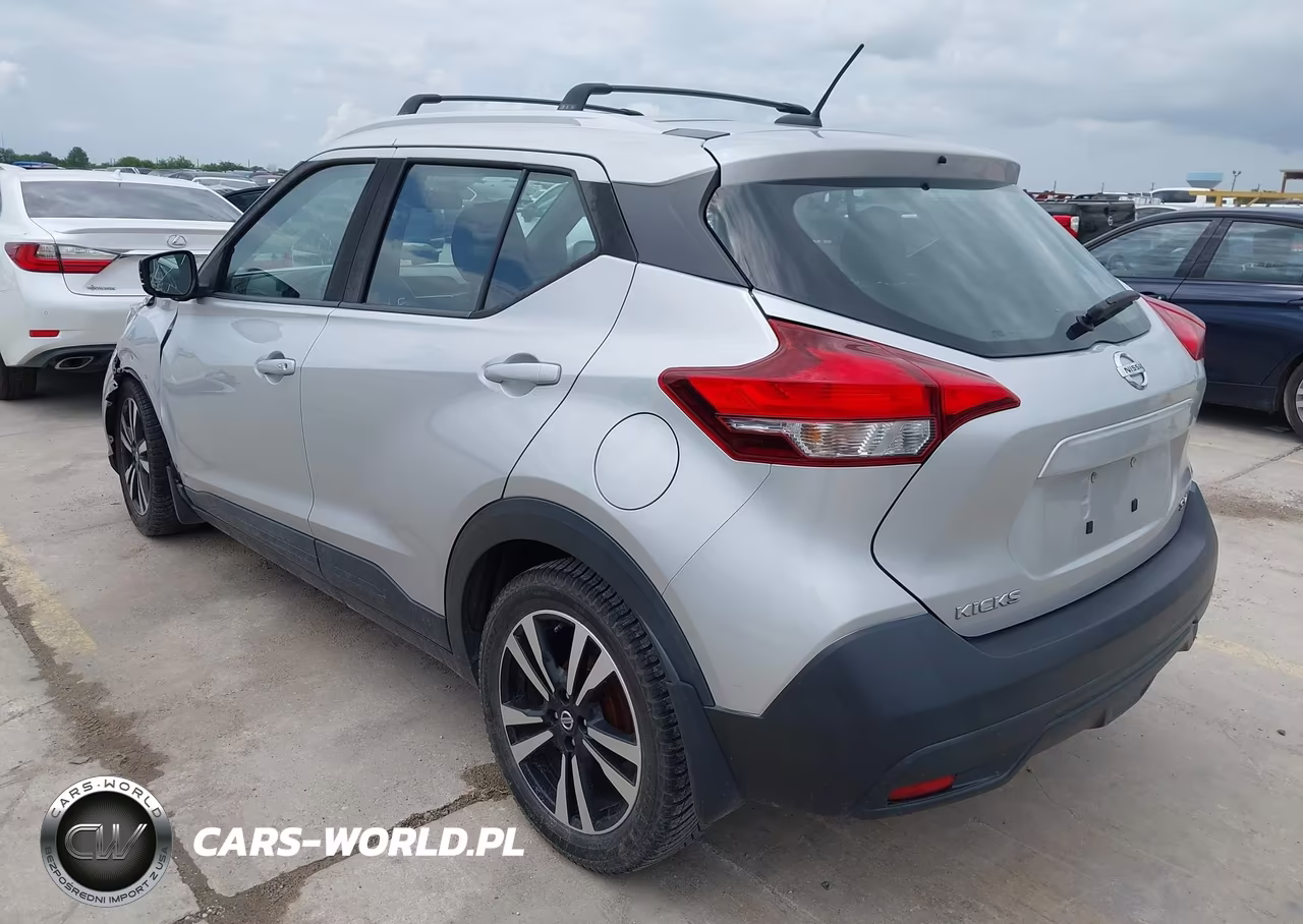 2018 Nissan Kicks Sv VIN:3N1CP5CU2JL497905 - 3