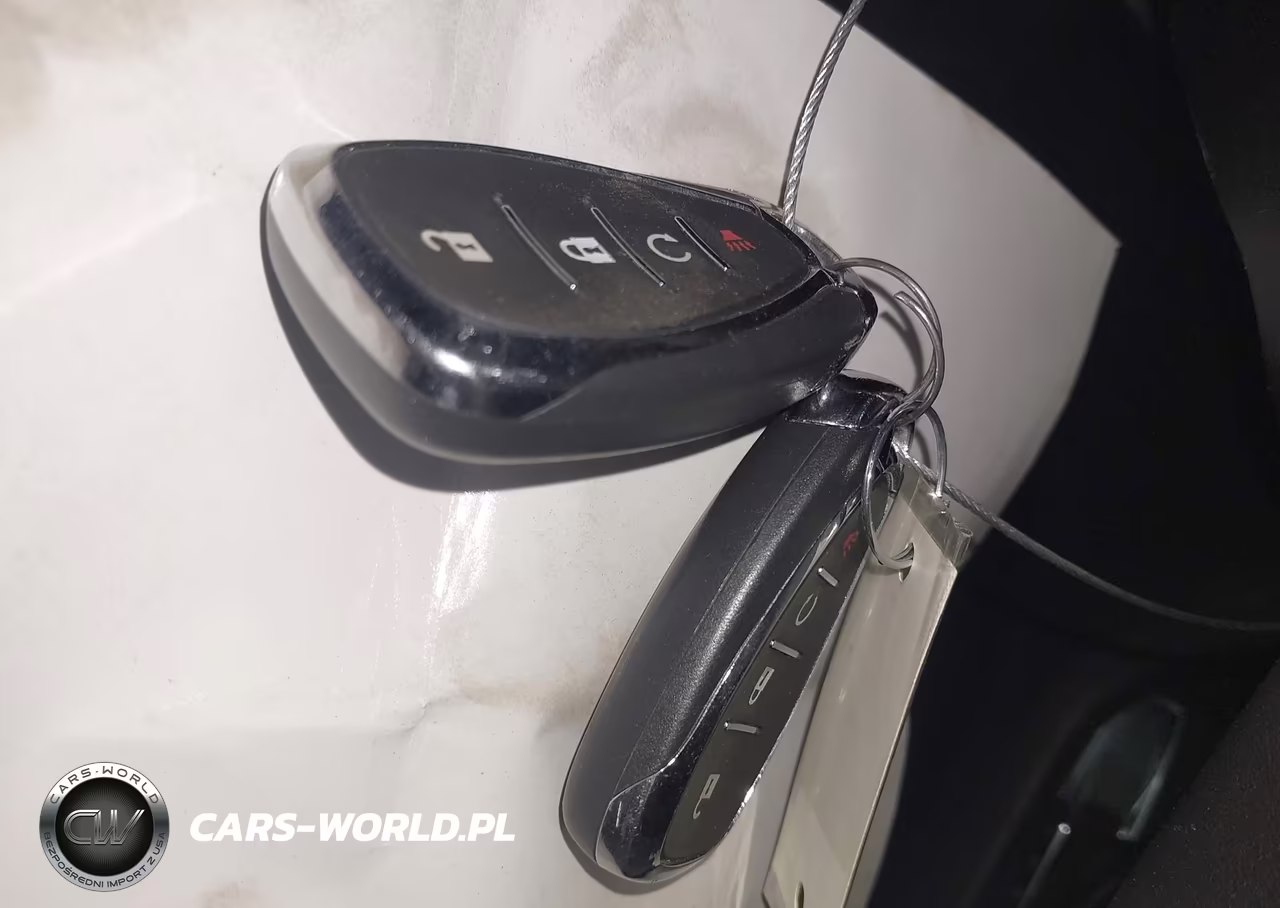 2018 Chevrolet Equinox Ls VIN:3GNAXHEV9JS504096 - 11