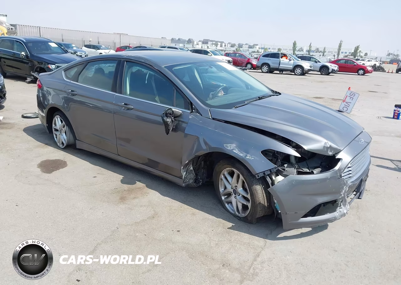 2013 Ford Fusion Se – zdjęcie 1 z 17
