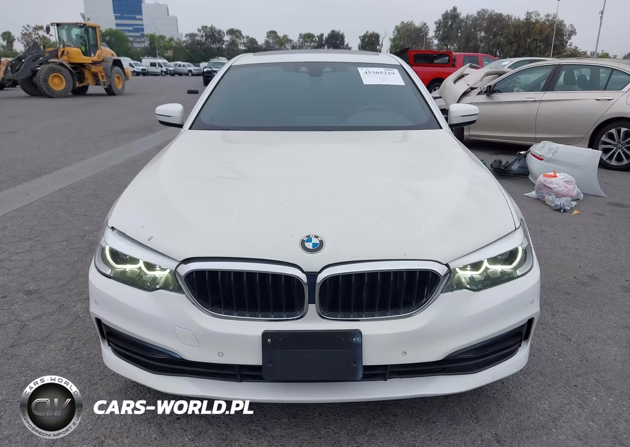 2019 BMW 530E Iperformance VIN:WBAJA9C50KB399400 - 13