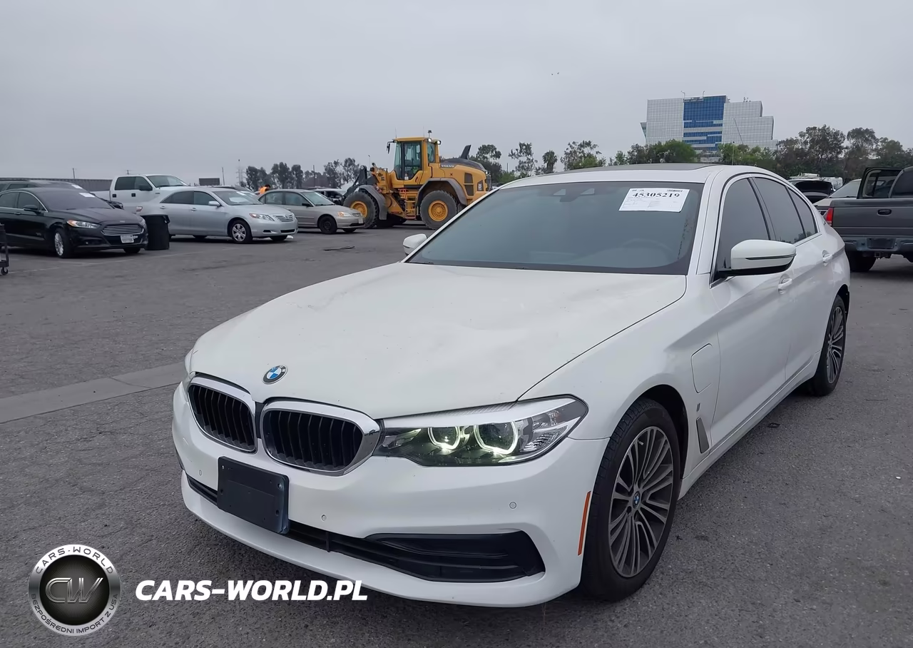 2019 BMW 530E Iperformance VIN:WBAJA9C50KB399400 - 2