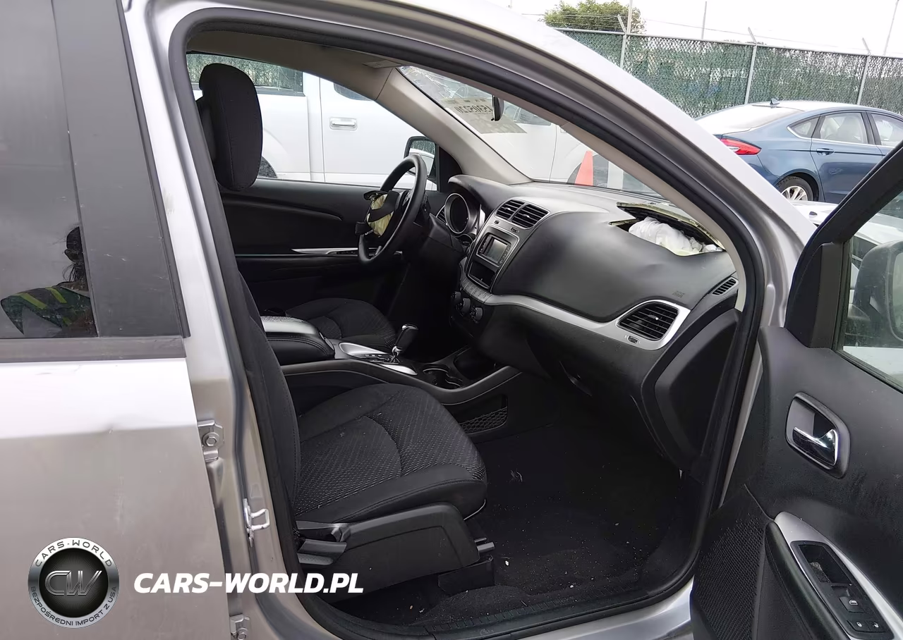 2018 Dodge Journey Se VIN:3C4PDCAB9JT340269 - 5