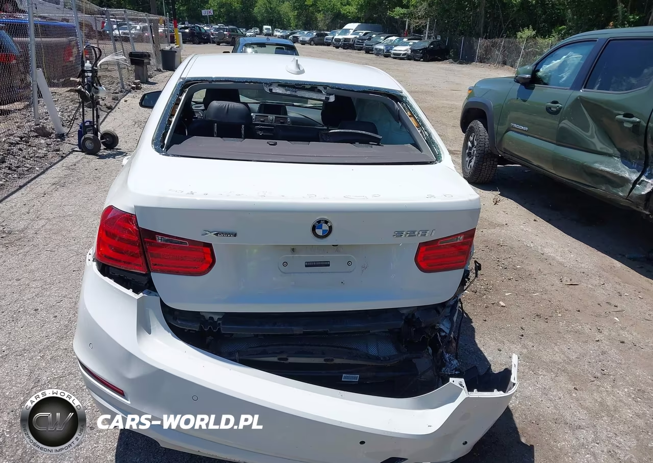 2015 BMW 328I xDrive VIN:WBA3B3G55FNT19672 - 16