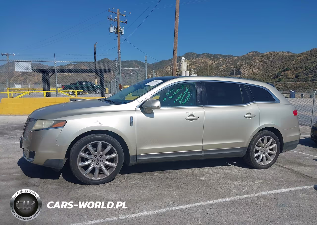 2011 Lincoln Mkt VIN:2LMHJ5FR3BBJ53699 - 14