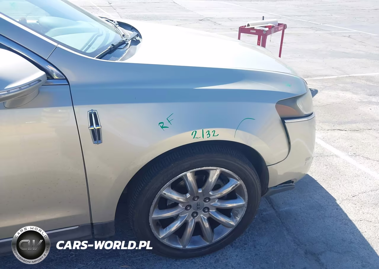 2011 Lincoln Mkt VIN:2LMHJ5FR3BBJ53699 - 18