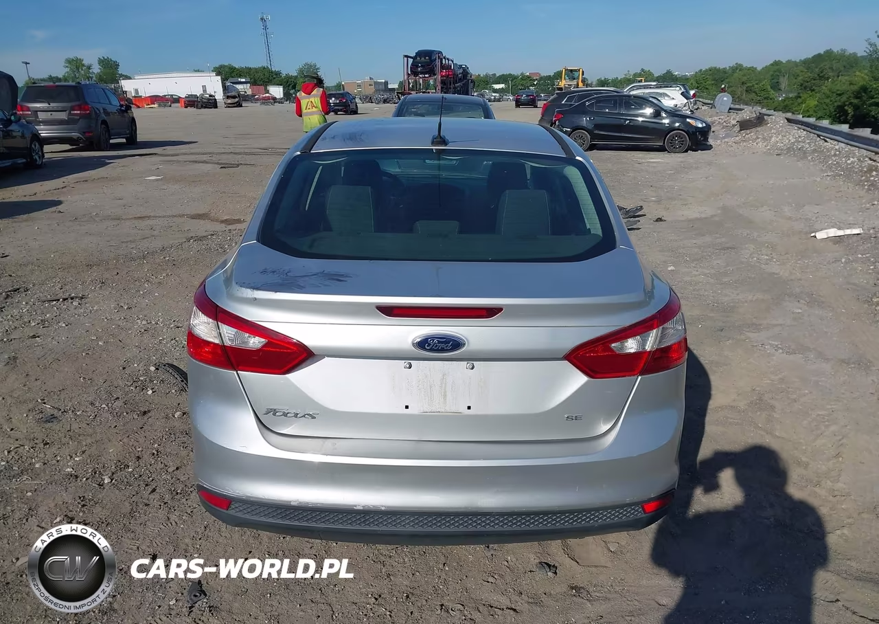 2013 Ford Focus S VIN:1FADP3E26DL180636 - 16