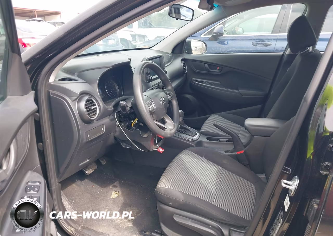 2018 Hyundai Kona Se VIN:KM8K12AA7JU103043 - 18