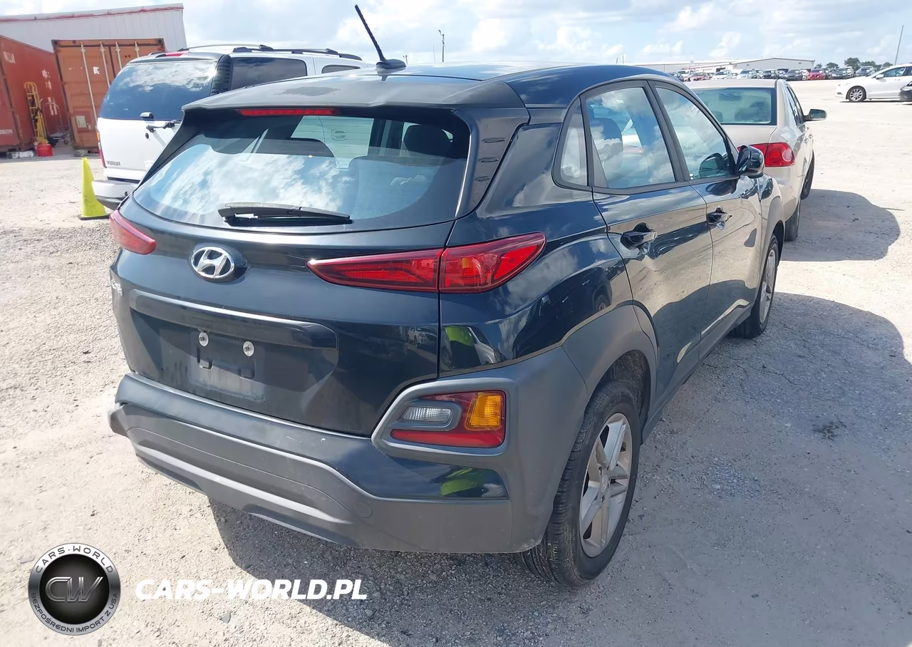 2018 Hyundai Kona Se VIN:KM8K12AA7JU103043 - 4