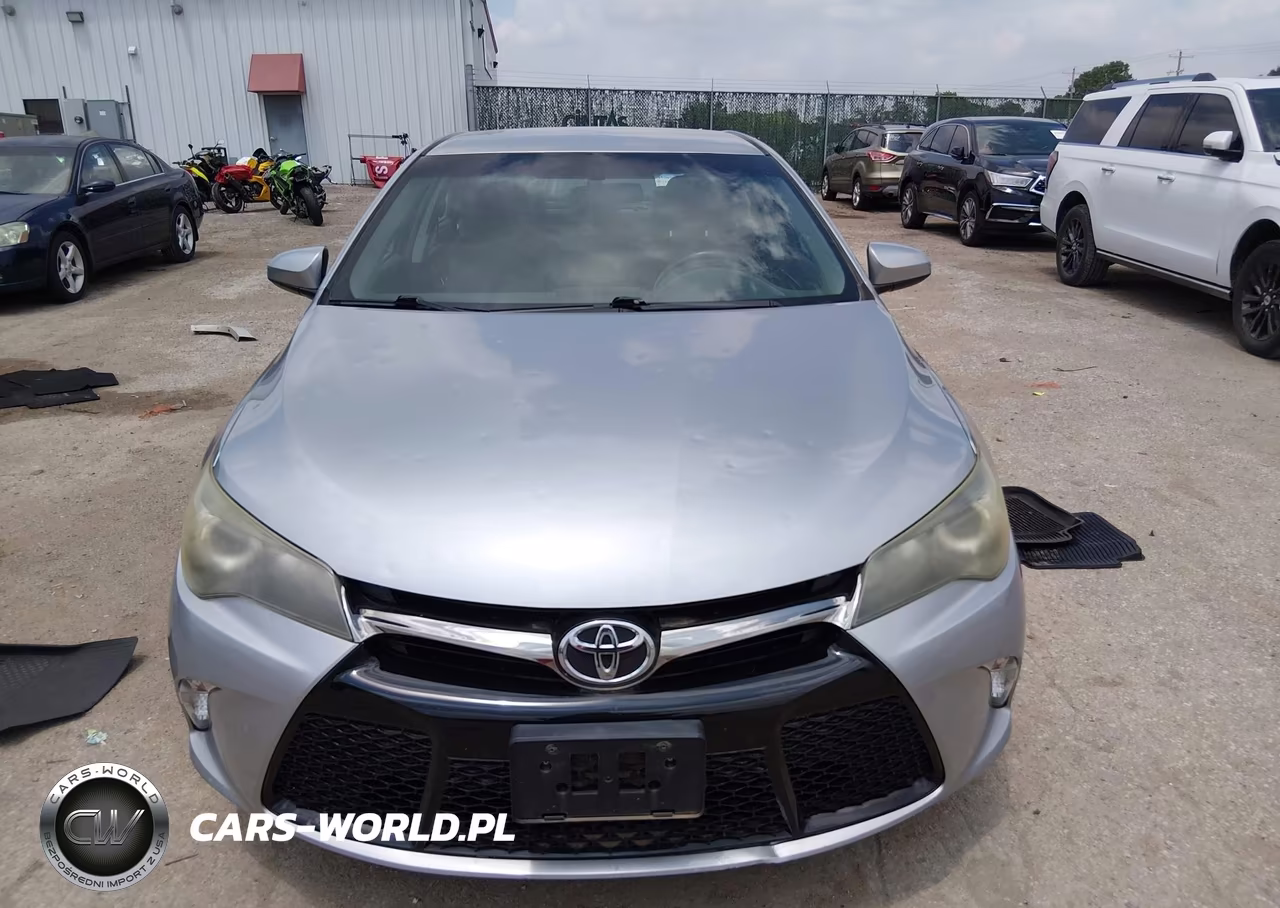 2015 Toyota Camry Se VIN:4T1BF1FK5FU947943 - 12