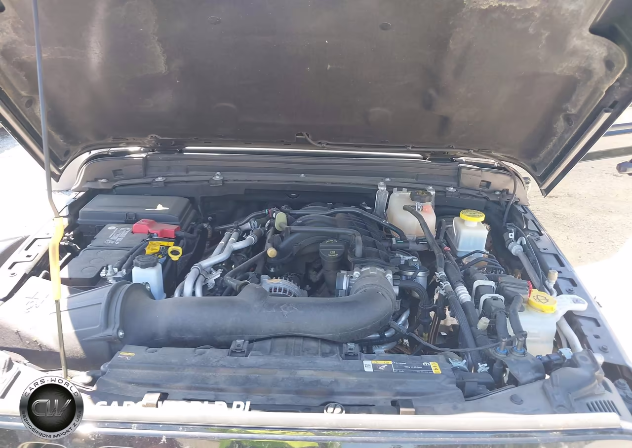 2022 Jeep Gladiator Rubicon 4X4 VIN:1C6JJTBG5NL118667 - 10