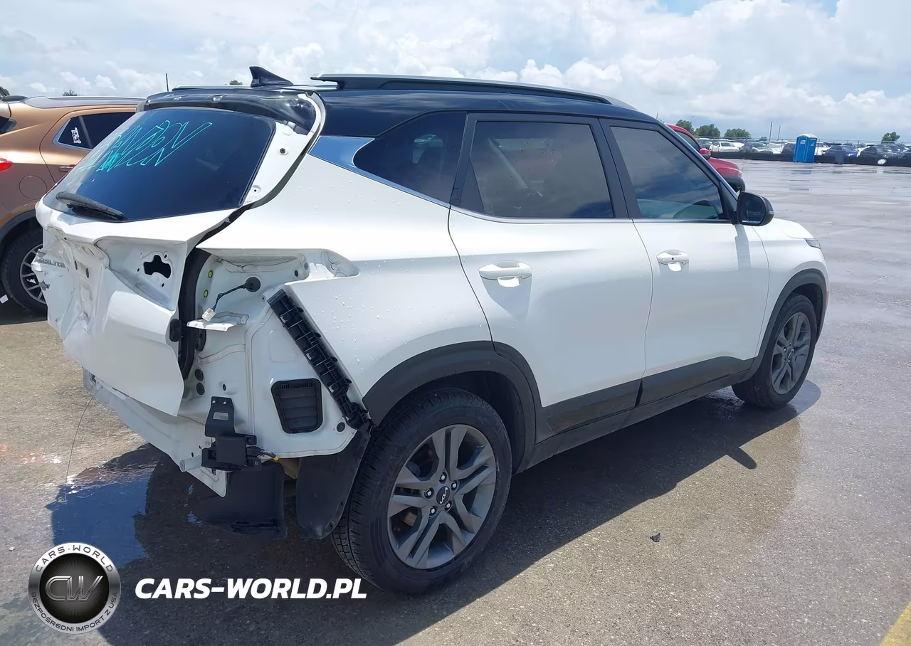 2023 Kia Seltos S VIN:KNDEU2AA8P7384057 - 4