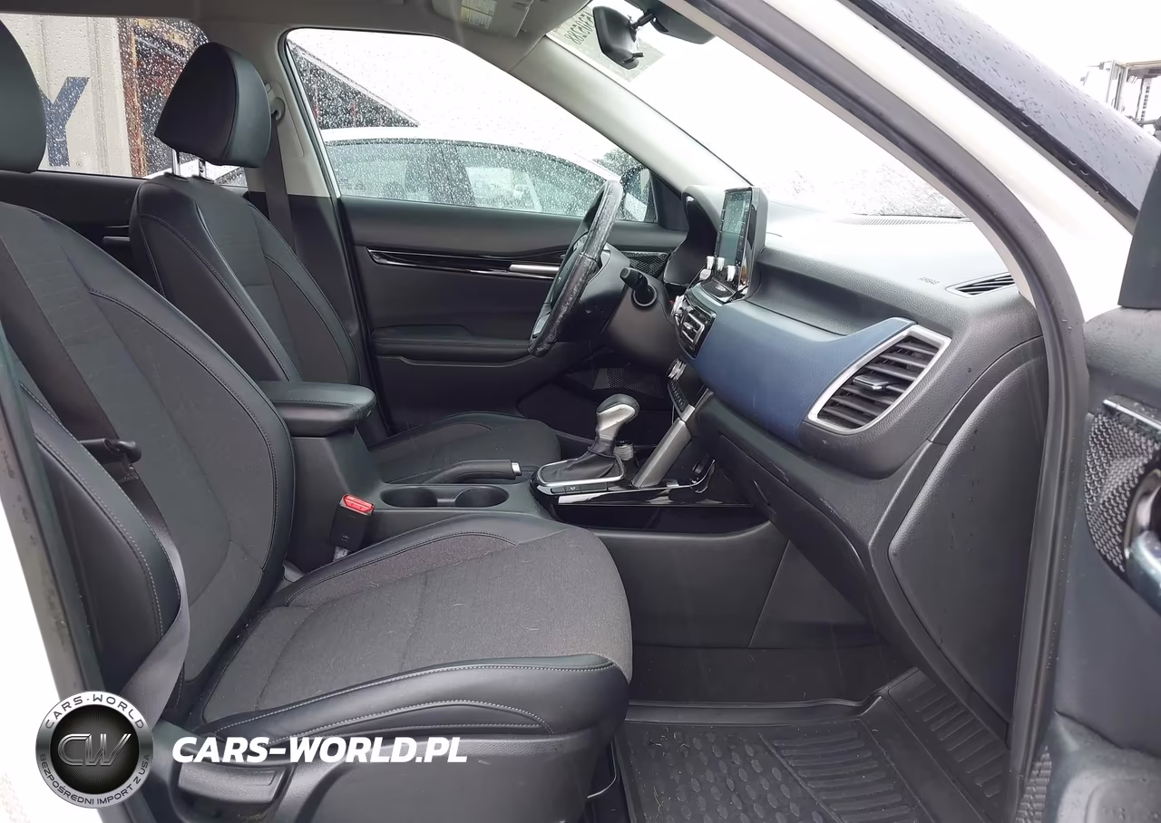2023 Kia Seltos S VIN:KNDEU2AA8P7384057 - 5