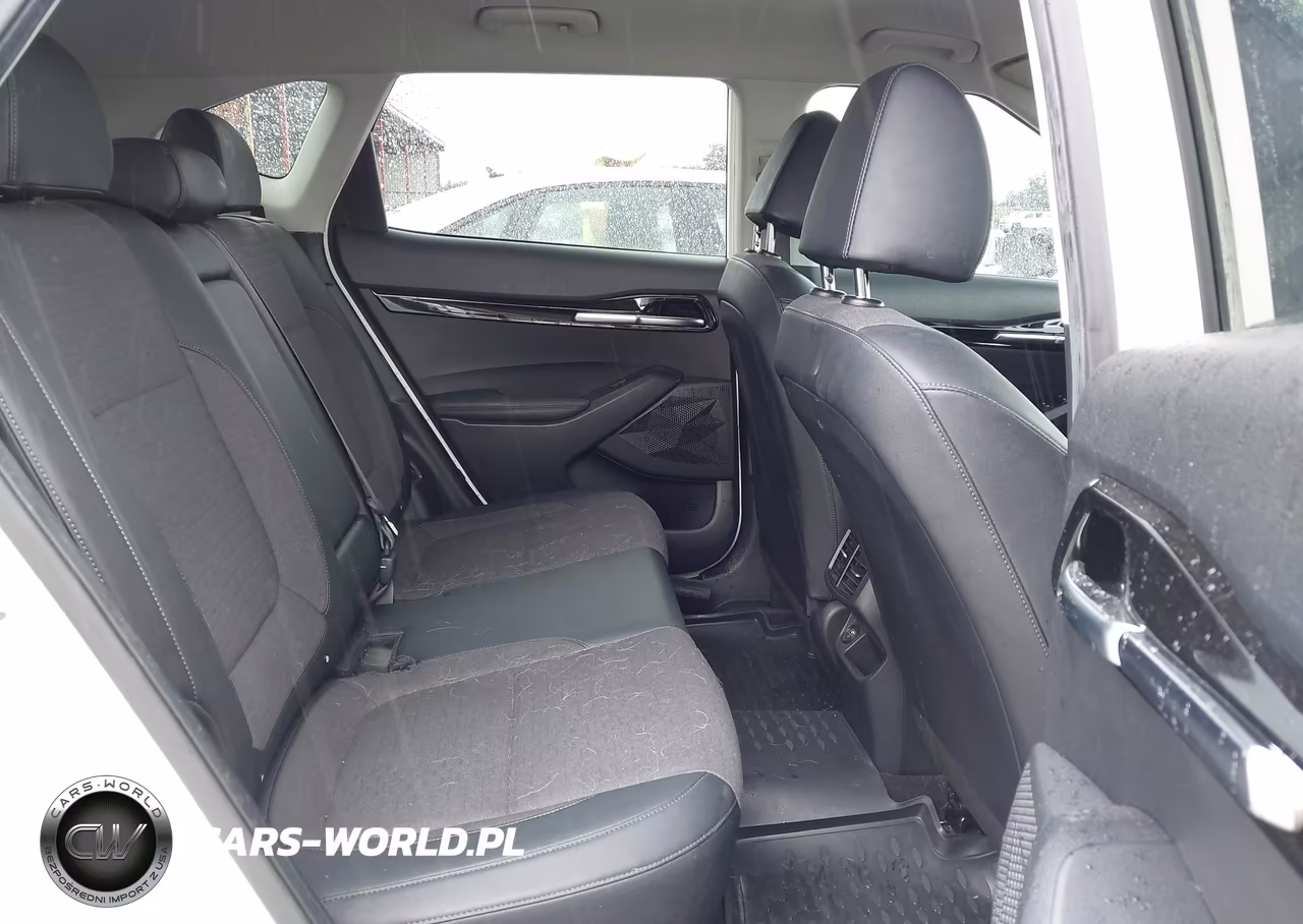 2023 Kia Seltos S VIN:KNDEU2AA8P7384057 - 8