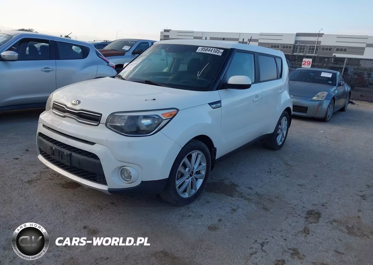 2018 Kia Soul + VIN:KNDJP3A51J7559724 - 2