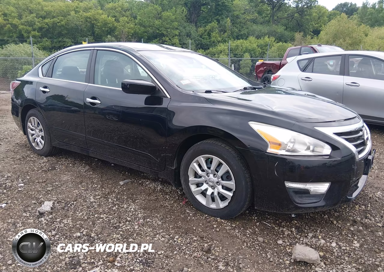 2015 Nissan Altima 2.5 S – zdjęcie 1 z 11
