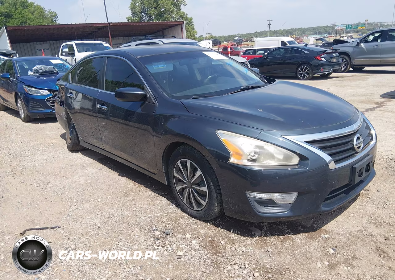 2013 Nissan Altima 2.5 S – zdjęcie 1 z 17
