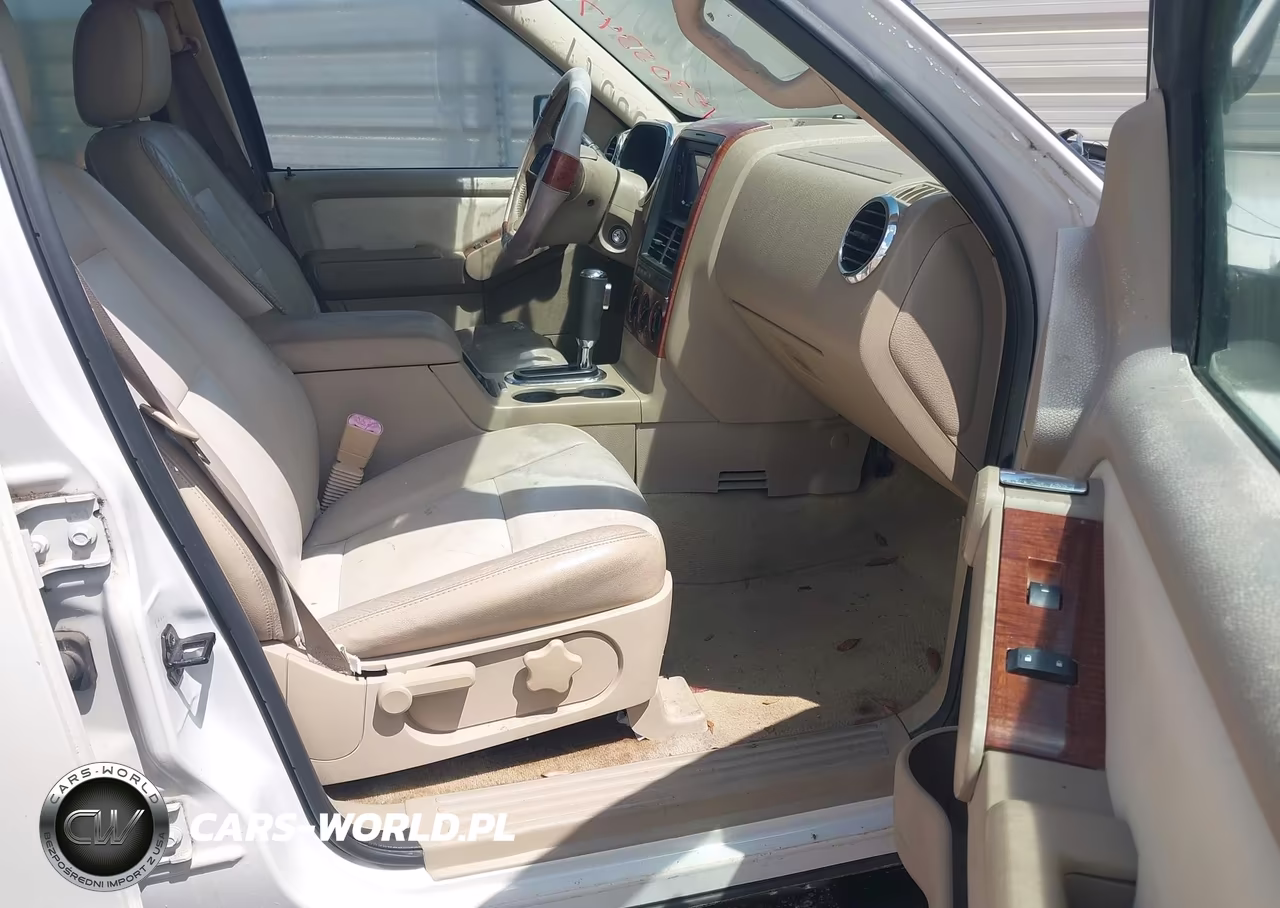 2008 Ford Explorer Eddie Bauer VIN:1FMEU64E68UA46709 - 5