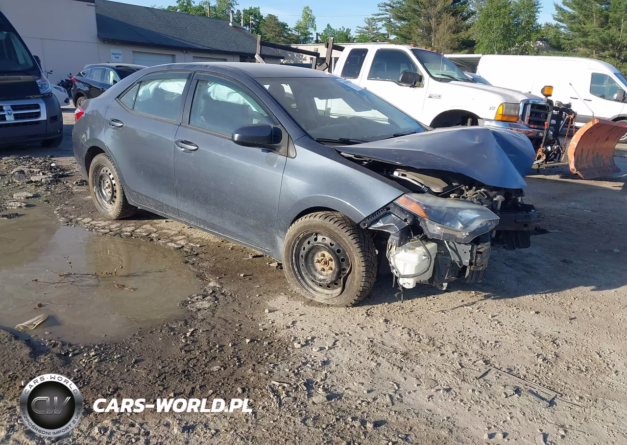 2015 Toyota Corolla Le – zdjęcie 1 z 17