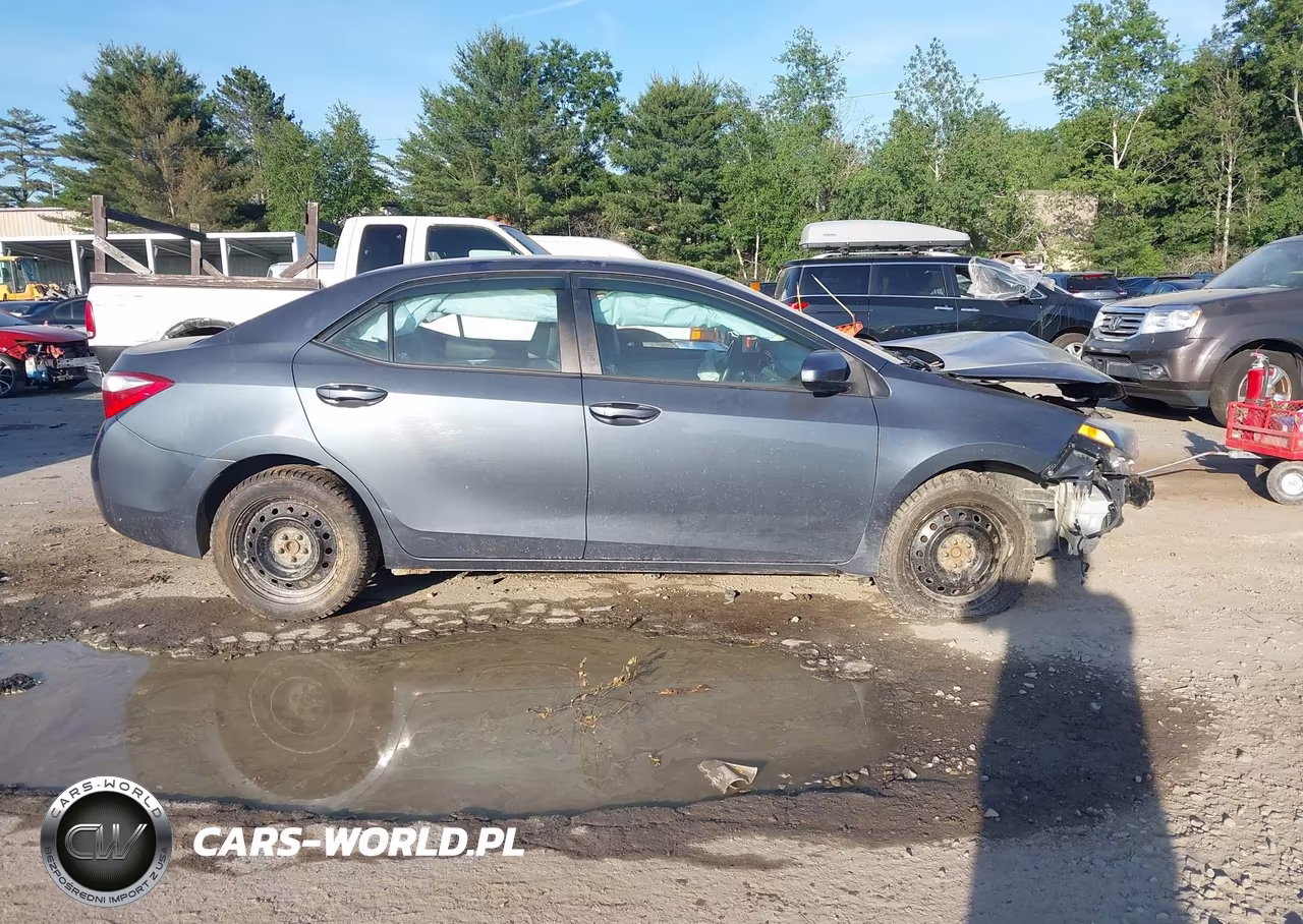 2015 Toyota Corolla Le VIN:2T1BURHE8FC362822 - 14