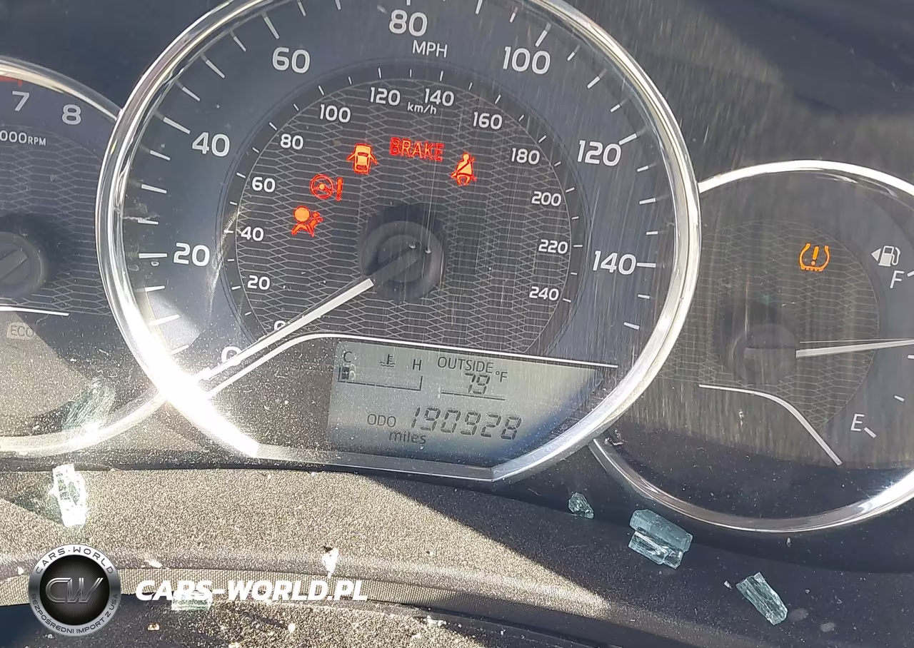 2015 Toyota Corolla Le VIN:2T1BURHE8FC362822 - 16