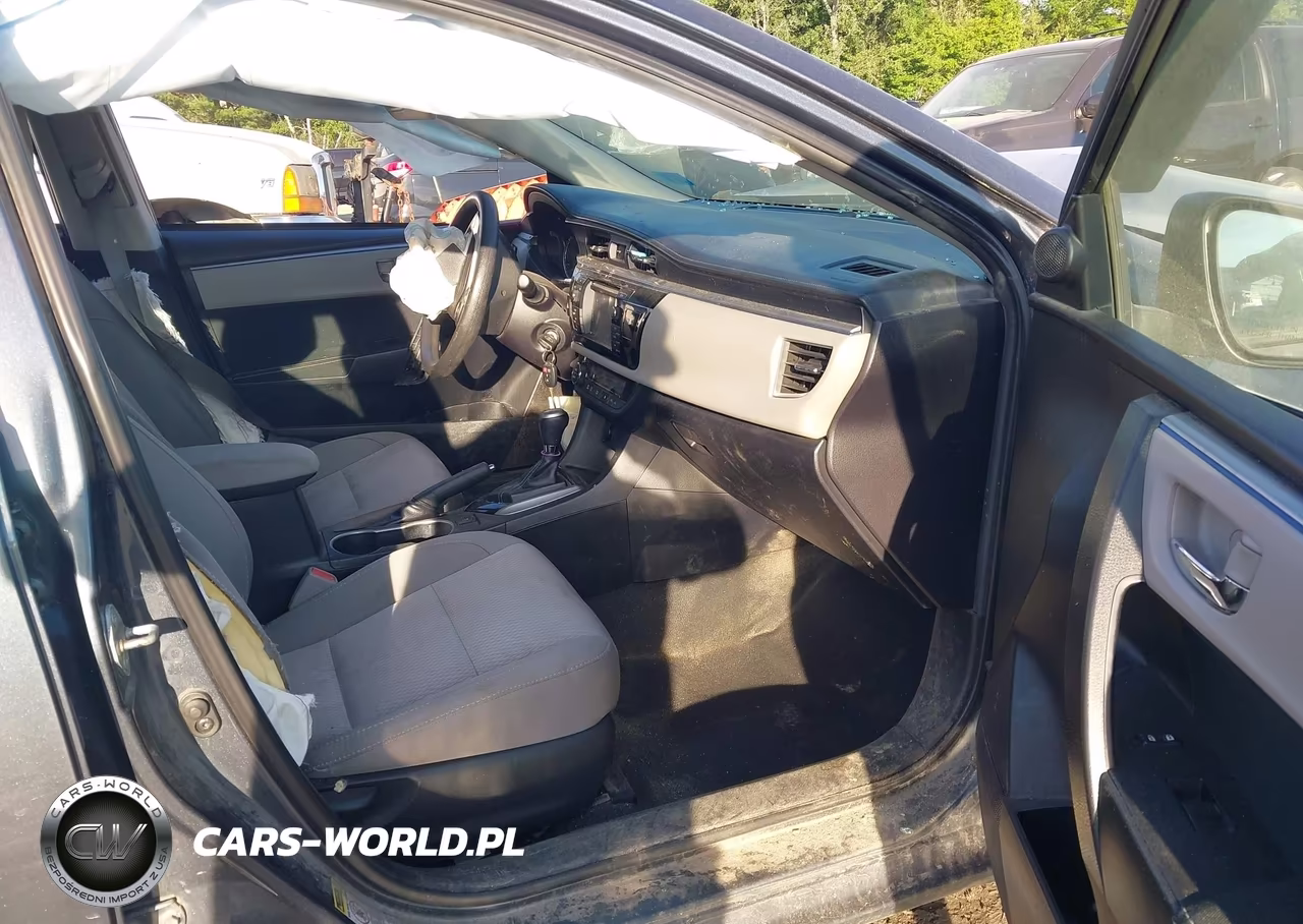 2015 Toyota Corolla Le VIN:2T1BURHE8FC362822 - 5
