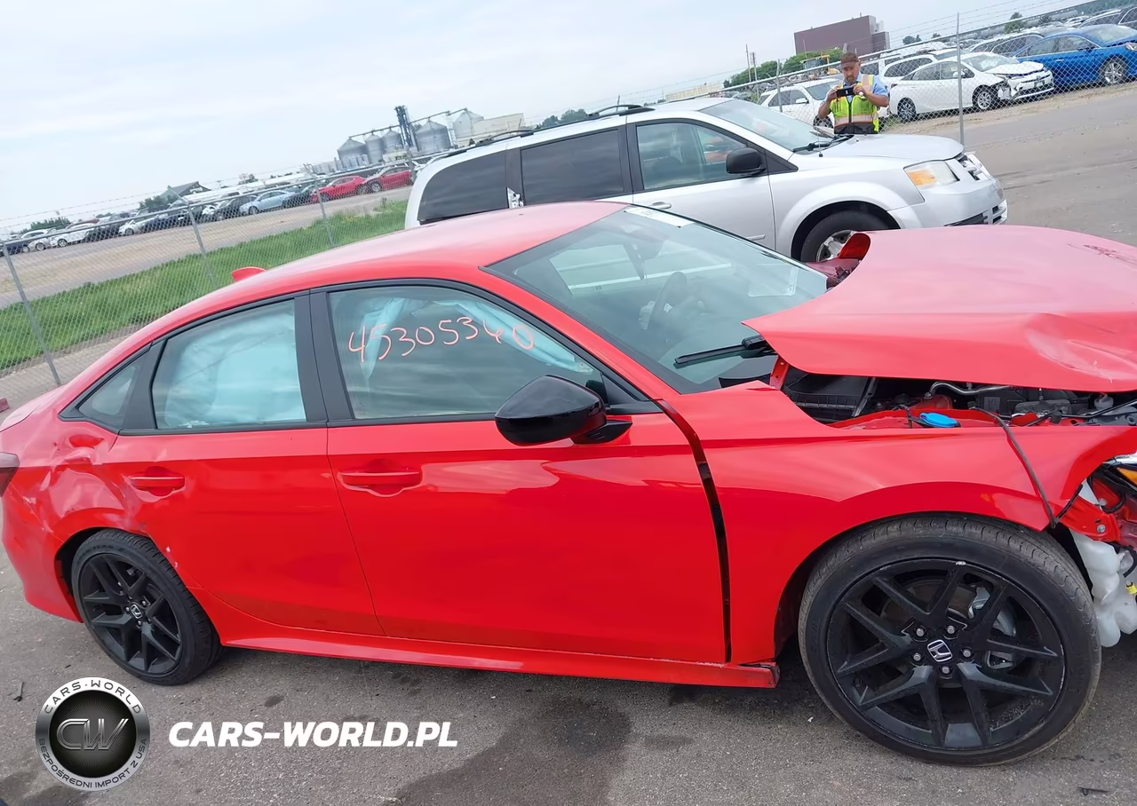 2025 Honda Civic Sport VIN:2HGFE2F51SH576593 - 13