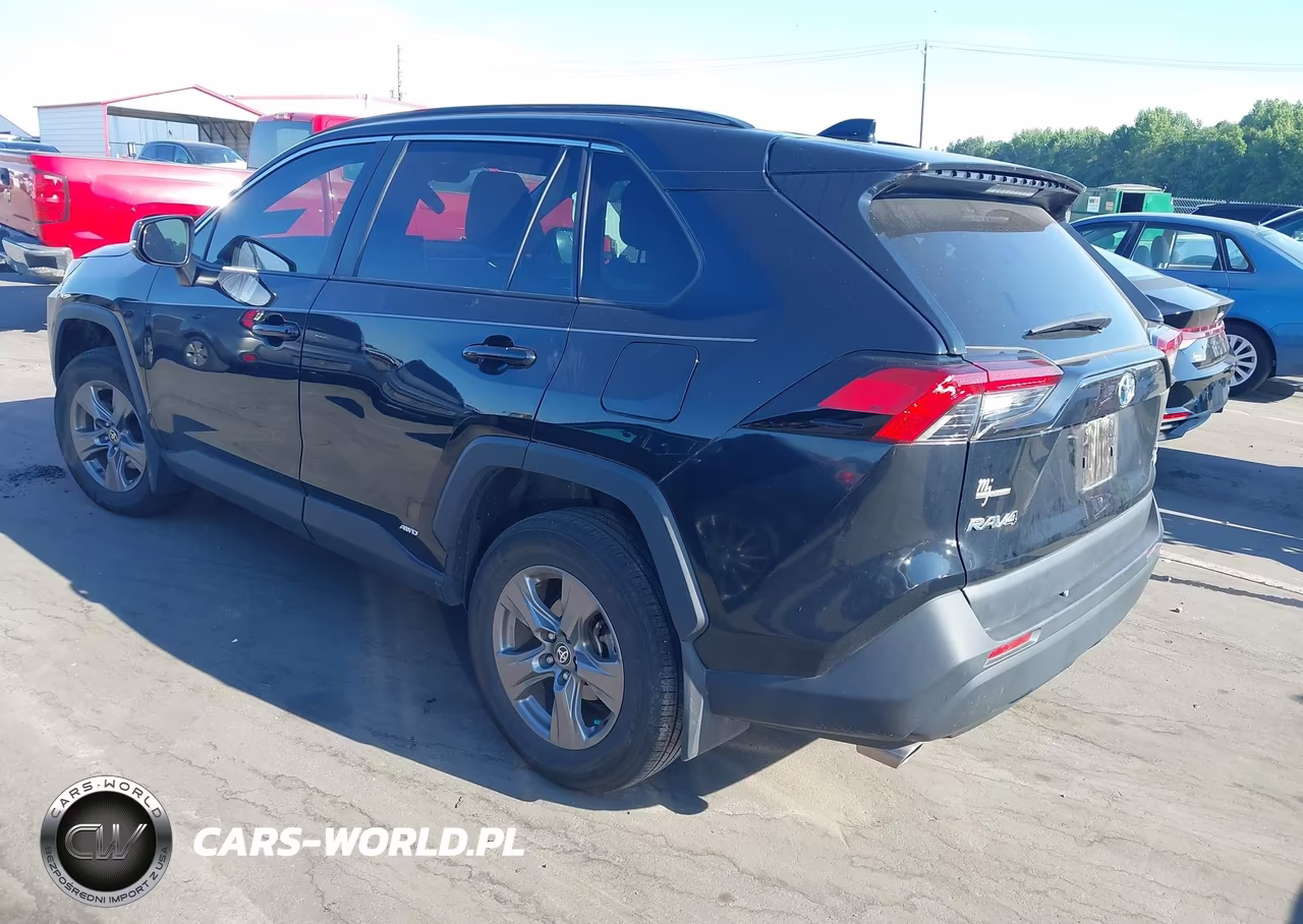 2024 Toyota Rav4 Hybrid Xle VIN:4T3RWRFV2RU132473 - 3