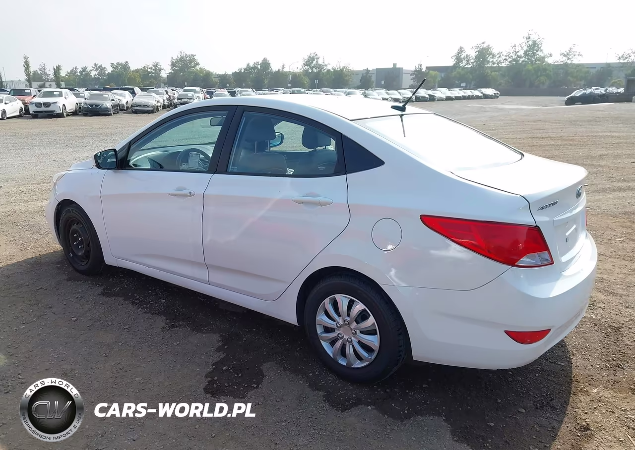 2015 Hyundai Accent Gls VIN:KMHCT4AE7FU816237 - 3