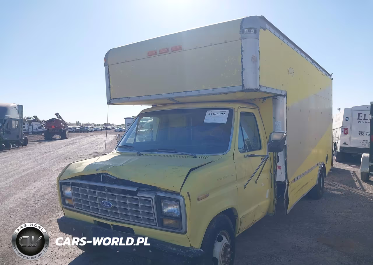 1990 Ford Econoline E350 Cutaway Van VIN:1FDKE37G0LHA92632 - 2
